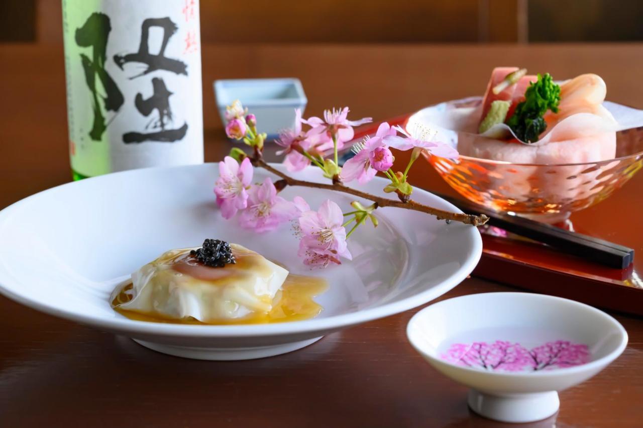 Kaichoro Hotel Shibukawa Bagian luar foto